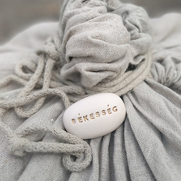 BÉKESSÉG - Inspirational inscriptions on magic pebbles