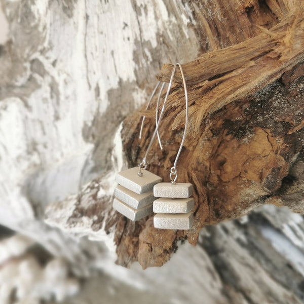 PAINTED SILVER JEWELERY - Cube Shape