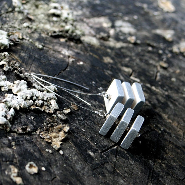 PAINTED SILVER JEWELERY - Cube Shape