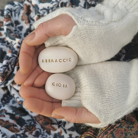 GIOIA - Inspiration ceramic pebble