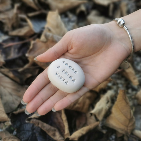 ABBONDANZA - Messaggio spirituale, pietra incisa