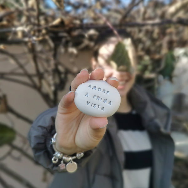 ABBONDANZA - Messaggio spirituale, pietra incisa