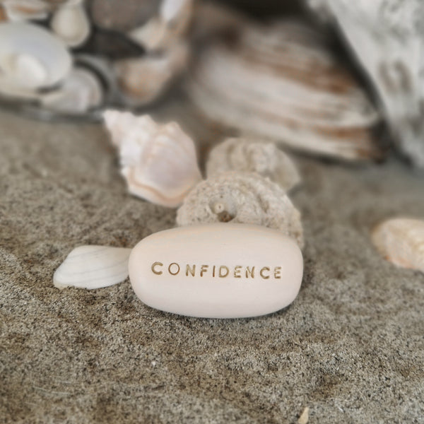 CONFIDENCE - Lelki ajándék, motivációs ajándék esküvőre
