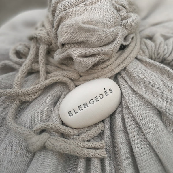 ELENGEDÉS - Spiritual messages and motivational captions