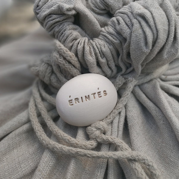 ÉRINTÉS - Parole magiche su ciottoli di ceramica