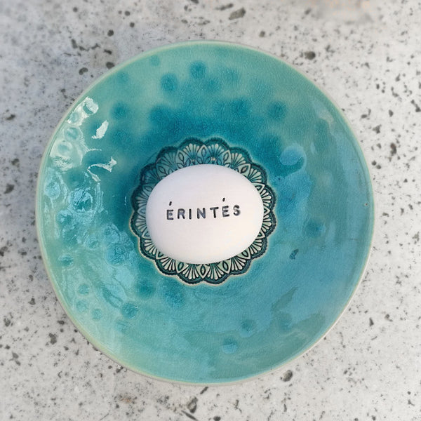 ÉRINTÉS - Parole magiche su ciottoli di ceramica