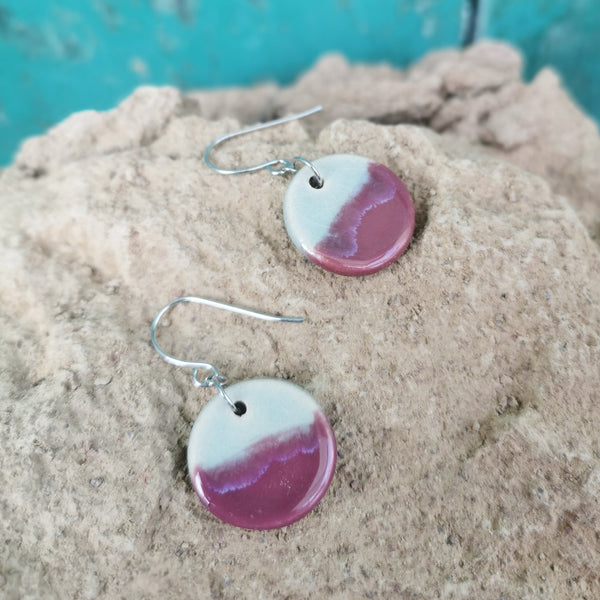 Orecchini in ceramica fatti a mano, gioielli smaltati viola-blu