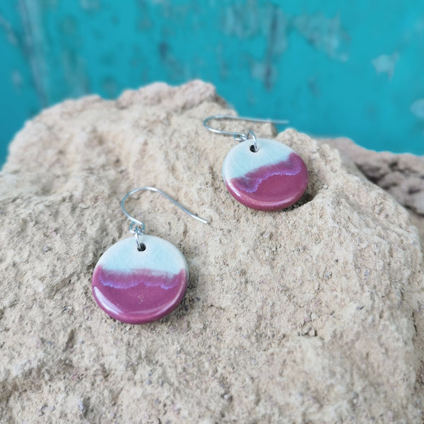 Orecchini in ceramica fatti a mano, gioielli smaltati viola-blu