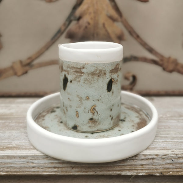 Set da bagno in ceramica effetto pietra.