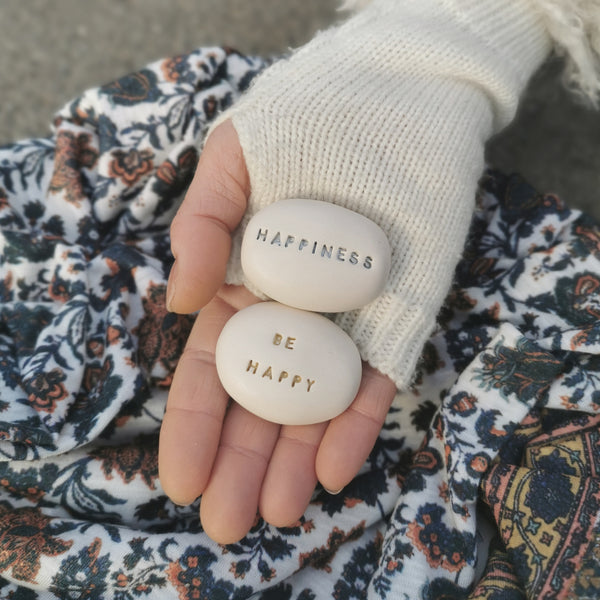 HAPPINESS - Ceramic message caption stone