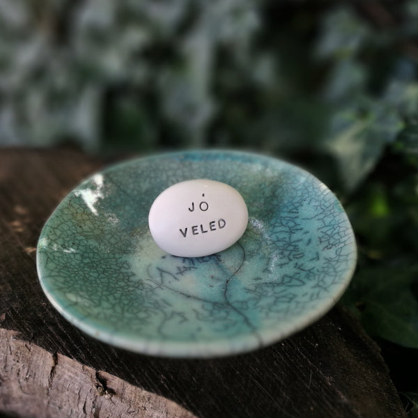 JÓ VELED - Say it with Magic Pebble