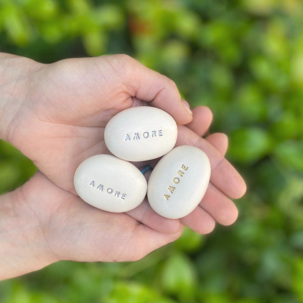 AMORE - Messaggio d'amore sul ciottolo di ceramica