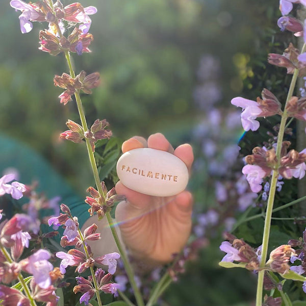 FACILMENTE - Inspirational, personalised message pebble