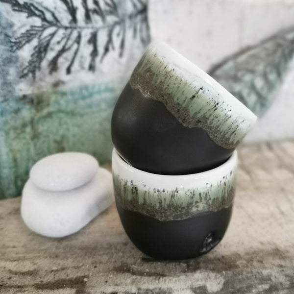 Krokodil hatású kerámia kézzel készített kávéscsésze, 100 ml 
