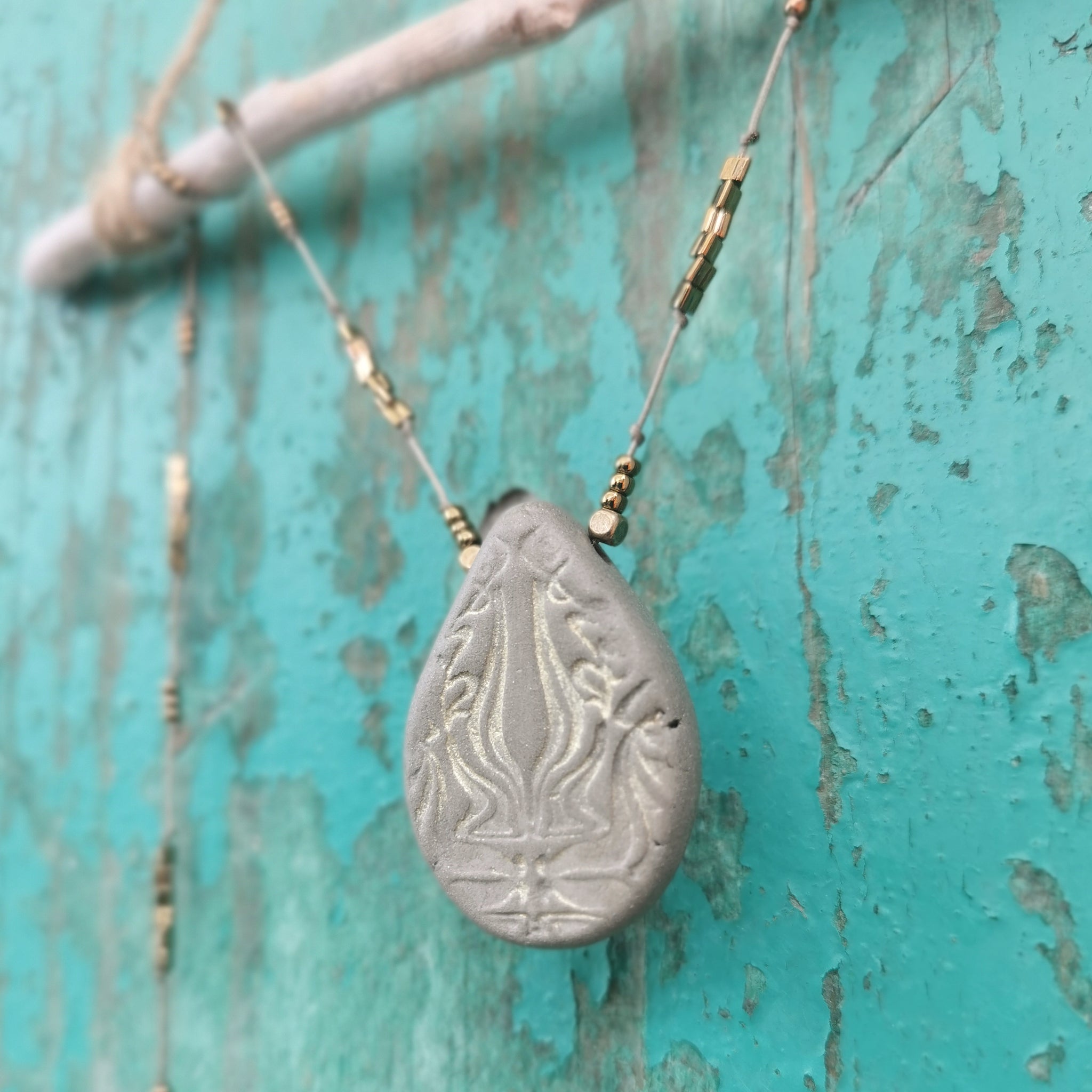 Handcrafted Ceramic Pendant – Art Nouveau Inspired (Copy)