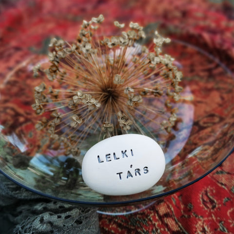 LELKI TÁRS - Relationship, honesty