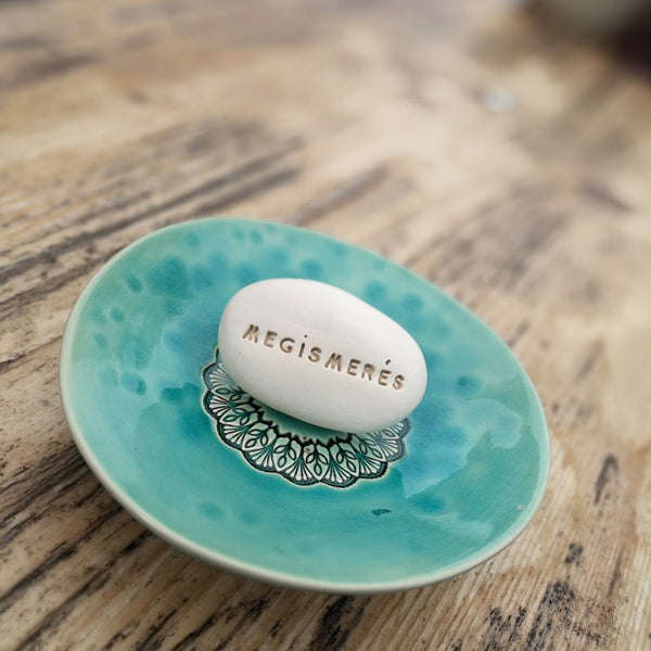 MEGISMERÉS - Motivation words on ceramic