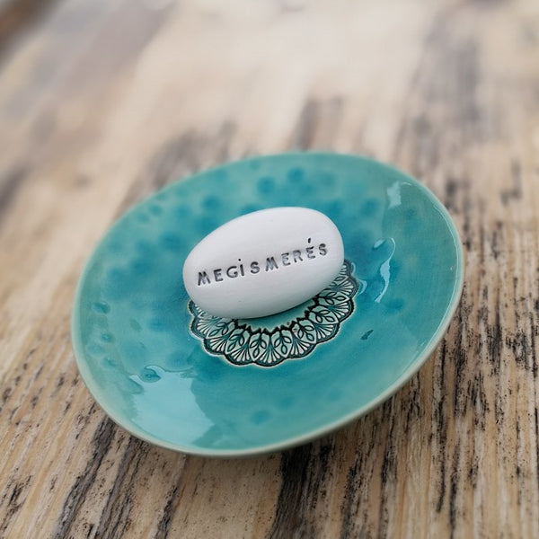 MEGISMERÉS - Motivation words on ceramic