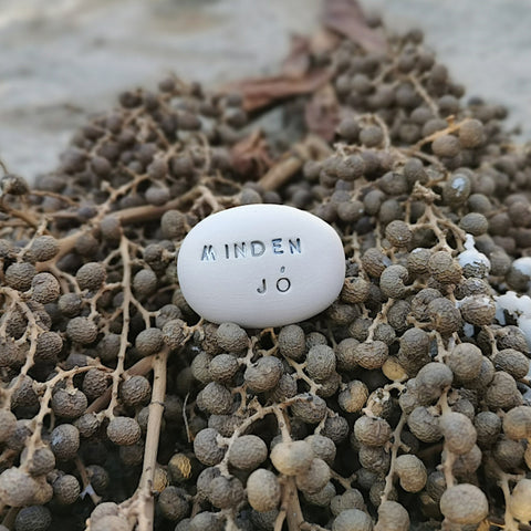 MINDEN JÓ - Magic Message on Magic Pebble