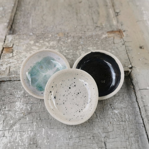 Mini ceramic bowl set, different colours