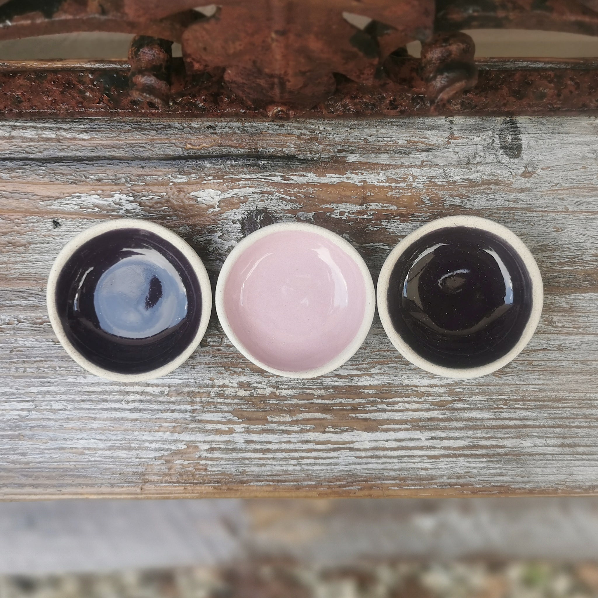 Set di mini ciotole in ceramica, colori diversi