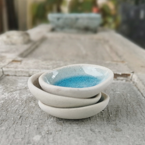 Set di mini ciotole in ceramica, colori diversi