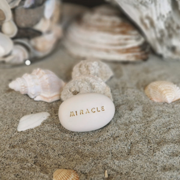 MIRACLE - Magic ceramic message pebble