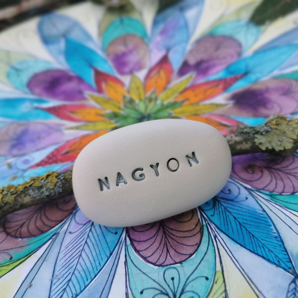 NAGYON - How? Tell me with a message pebble