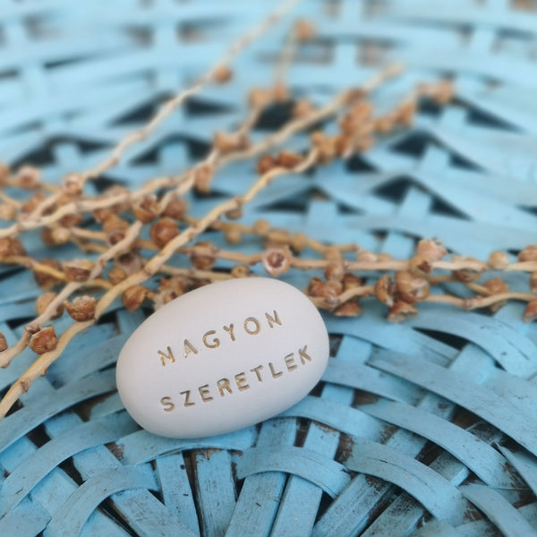 LESZAROM – Buono per tutto Magic Pebble 