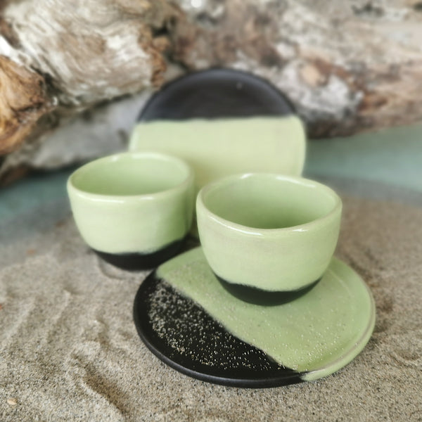 Set di tazze da caffè al pistacchio - REGALO CON PIATTO PICCOLO 