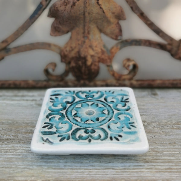 Handmade Ceramic Soap Dish with Turquoise Pattern – Mediterranean Style Bathroom Decor