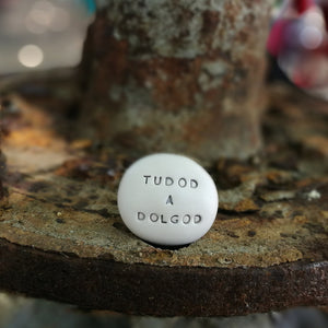 TUTOD A DOLGOD - An inspiring, strengthening gift pebble