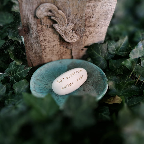ÚGY SZERETLEK, AHOGY VAGY - Love messages on Magic Pebbles
