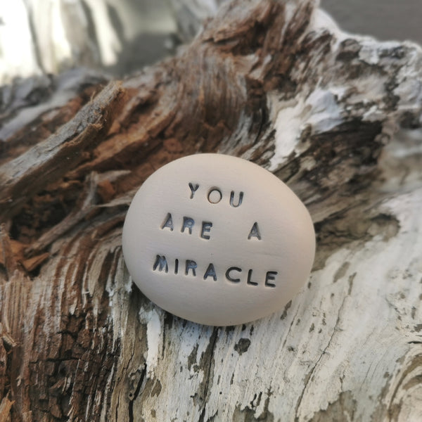 YOU ARE A MIRACLE - Inspiráció, kézzel készített szerelmi ajándék