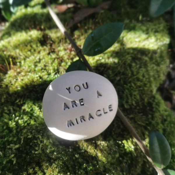 YOU ARE A MIRACLE - Inspiráció, kézzel készített szerelmi ajándék