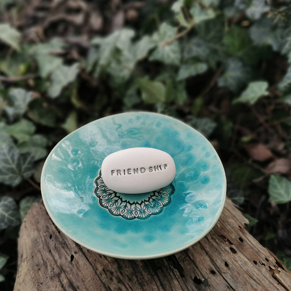 FRIENDSHIP - Ceramic engraved stone