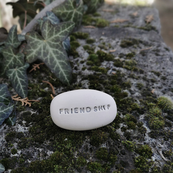 FRIENDSHIP - Ceramic engraved stone