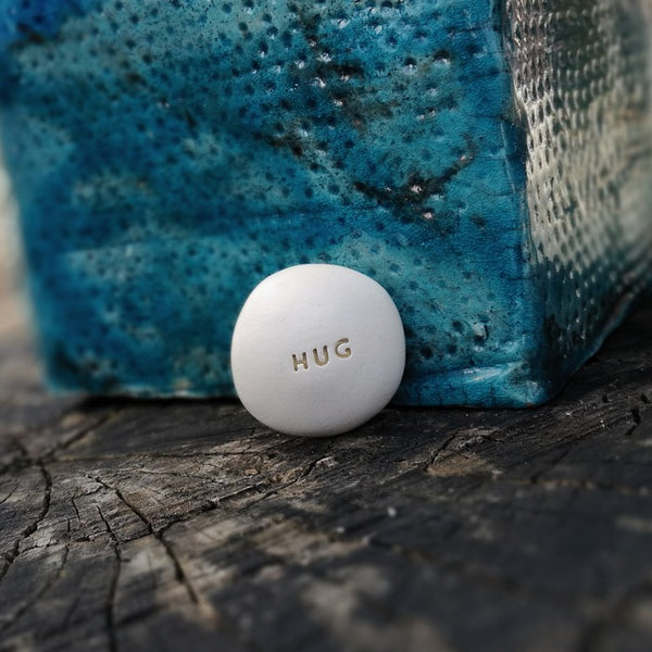 HUG - Motivational pocket pebble
