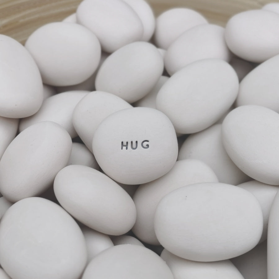 HUG - Motivational pocket pebble