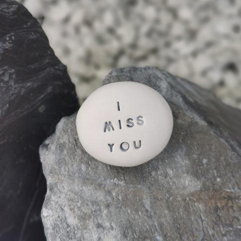 I MISS YOU - Magic message pebble