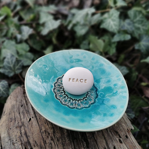 PEACE - Magic message pebble