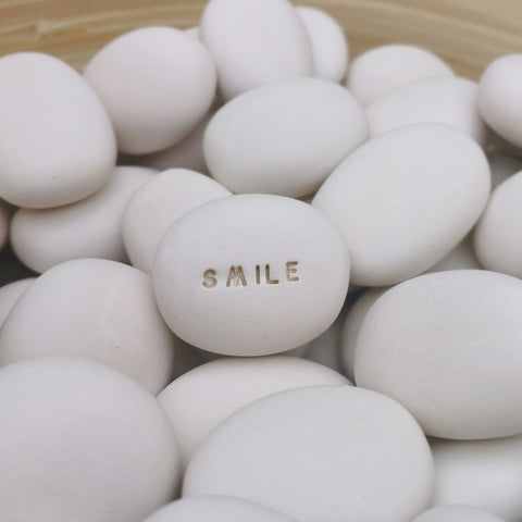 SMILE - Motivation ceramic stones